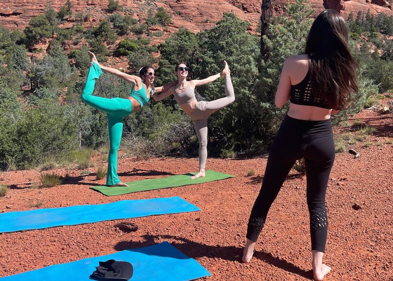 vortex-yoga-hiking-in-sedona-slide-11